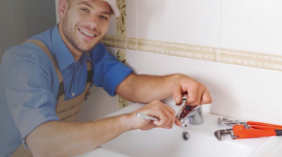 Professional clogged drains services in Warfield, KY
